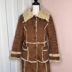 SOLD

Women's Brown Shearling Coat